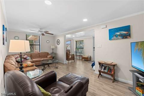 210 Miramar St, Fort Myers Beach FL - photo 11 of 48