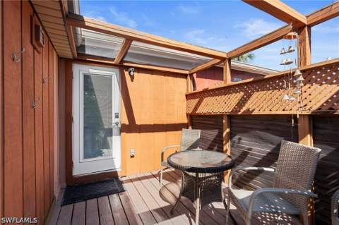 210 Miramar St, Fort Myers Beach FL - photo 17 of 48