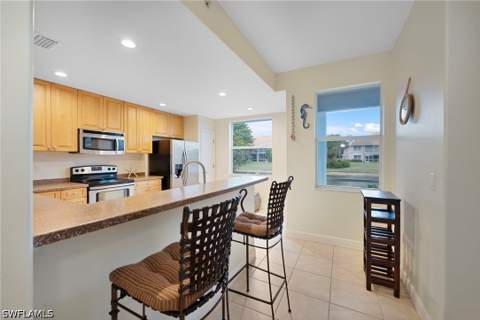 1128 Manor Lake Dr G103, Naples FL - photo 8 of 17
