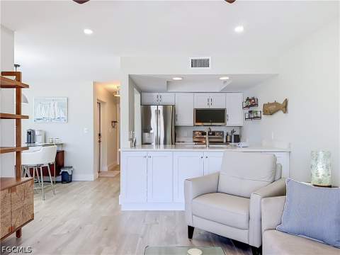 200 Lenell Rd 117, Fort Myers Beach FL - photo 14 of 30