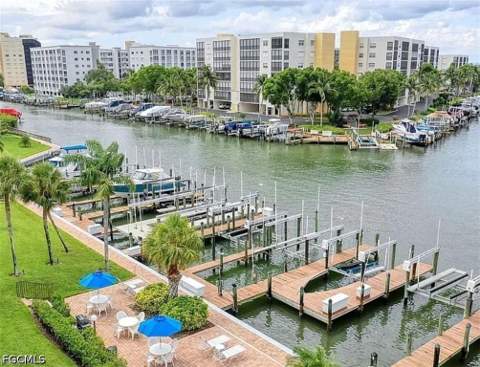 200 Lenell Rd 117, Fort Myers Beach FL - photo 23 of 30