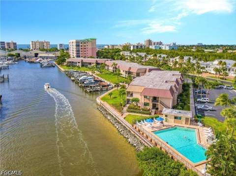 200 Lenell Rd 117, Fort Myers Beach FL - photo 24 of 30