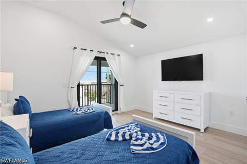 910 3rd St, Fort Myers Beach FL - photo 19 of 48