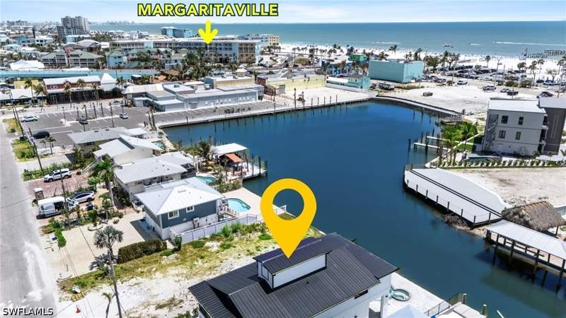 2 bedroom SingleFamilyResidence at 910 3rd St, Matanzas View, Fort Myers Beach — photo 3
