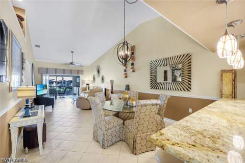 2375 Bayou Ln 4, Naples FL - photo 14 of 39
