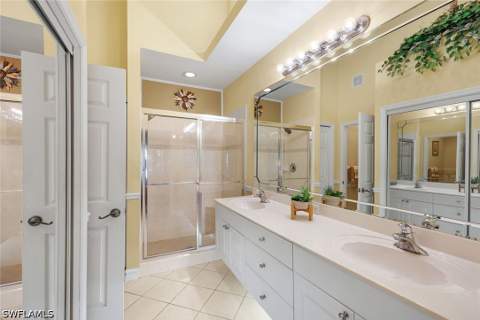 2375 Bayou Ln 4, Naples FL - photo 18 of 39