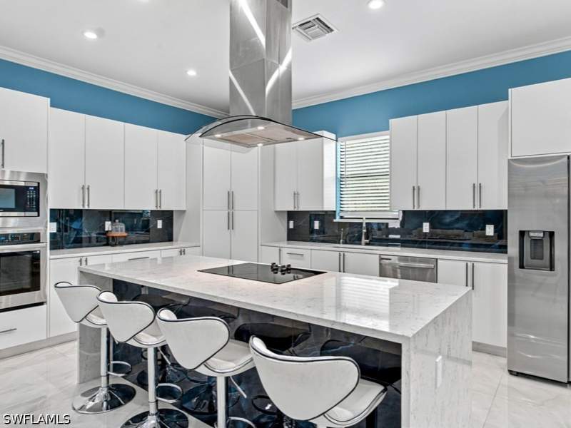 3 bedroom SingleFamilyResidence at 109 14th St SE, Golden Gate Estates, Naples — photo 3