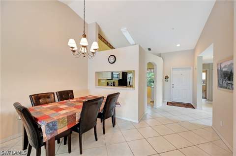 6890 Huntington Lakes Cir 201, Naples FL - photo 16 of 21