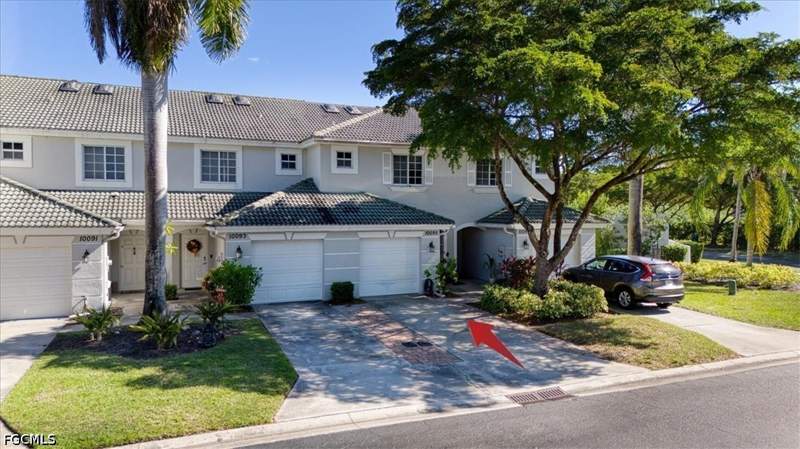 2 bedroom Townhouse at 10095 Pacific Pines Ave, Cypress Landing, Fort Myers — photo 4