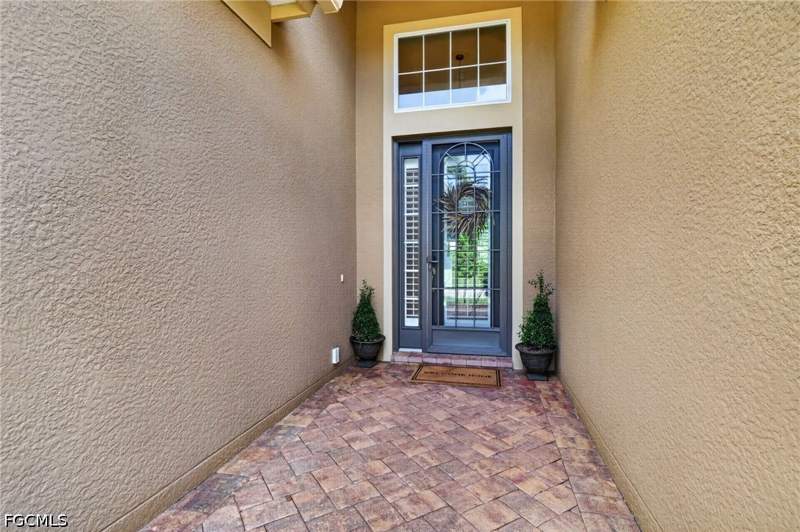 2 bedroom SingleFamilyResidence at 11279 Lithgow Ln, Bridgetown, Fort Myers — photo 2