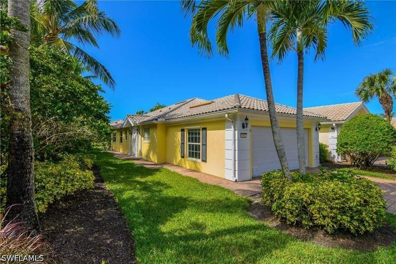 2 bedroom Attached at 8311 Yasmina Way, Verona Walk, Naples — photo 2