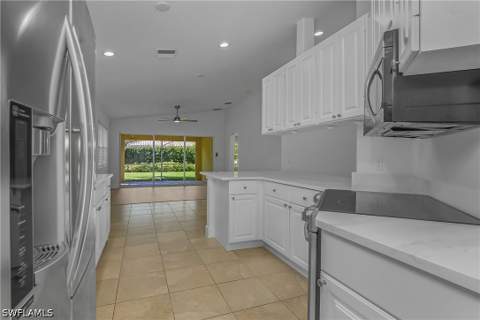 8311 Yasmina Way, Naples FL - photo 8 of 40