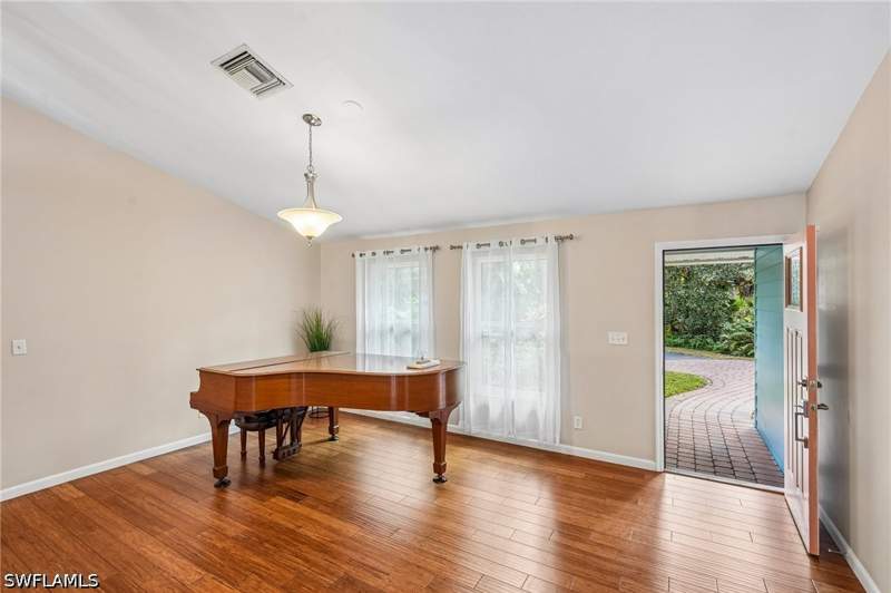 3 bedroom SingleFamilyResidence at 161 27th St NW, Golden Gate Estates, Naples — photo 3