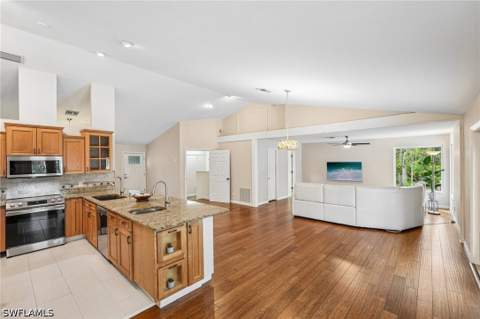 161 27th St NW, Naples FL - photo 7 of 44