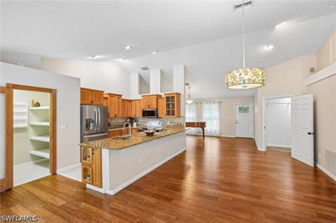 161 27th St NW, Naples FL - photo 8 of 44