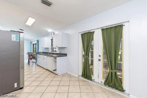3810 24th Ave NE, Naples FL - photo 11 of 25
