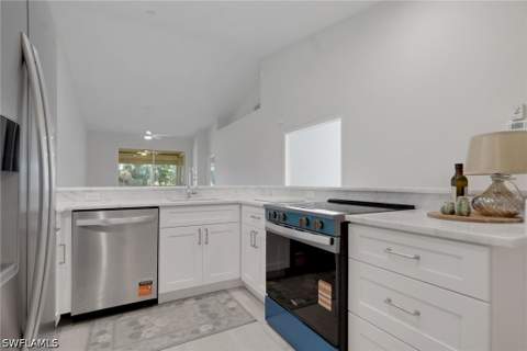 21351 Lancaster Run 326, Estero FL - photo 6 of 39