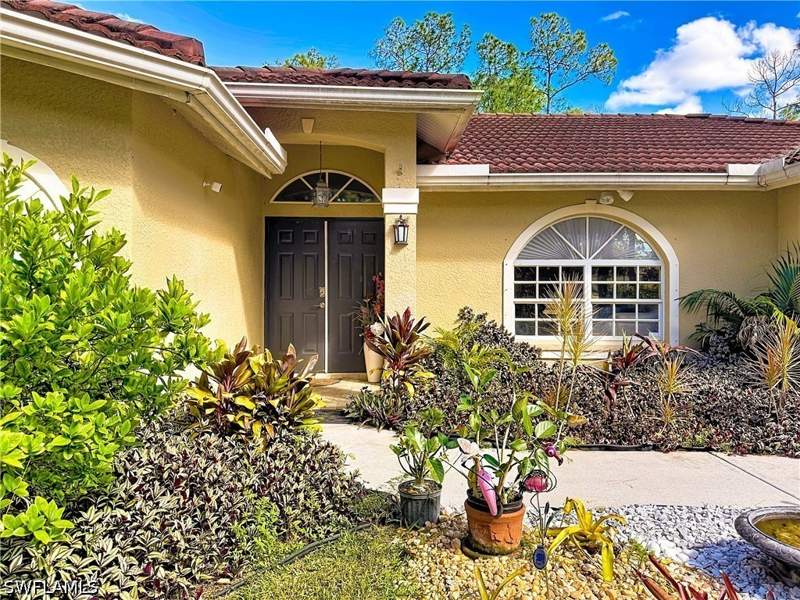 3 bedroom SingleFamilyResidence at 660 Everglades Blvd S, Golden Gate Estates, Naples — photo 2