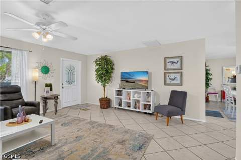 406 SE 6th St, Cape Coral FL - photo 10 of 42