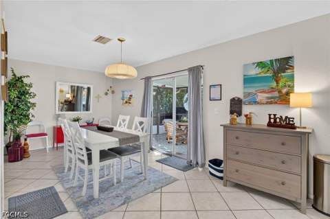 406 SE 6th St, Cape Coral FL - photo 12 of 42