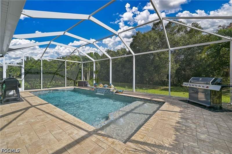 3 bedroom SingleFamilyResidence at 15146 Yellow Wood Dr, Cascades, Alva — photo 3
