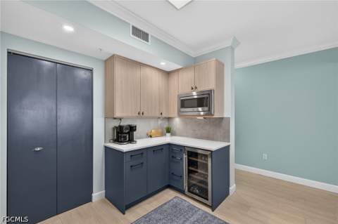 3000 Oasis Grand Blvd 2807, Fort Myers FL - photo 7 of 43