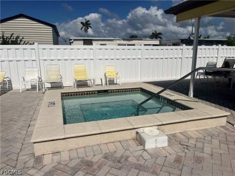 11200 Sunglow Ln 1, Fort Myers FL - photo 12 of 14