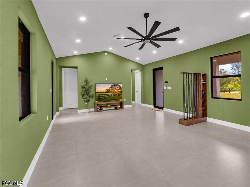 3 bedroom SingleFamilyResidence at 842 Appaloosa Ave, Montura Ranch Estates, Clewiston — photo 4