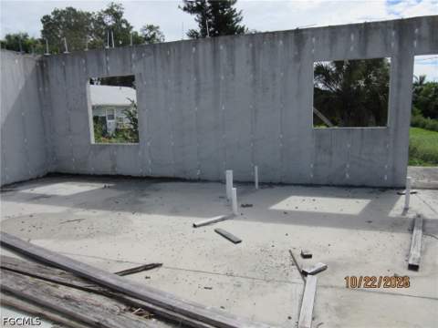 303 W 6th St, Lehigh Acres FL - photo 11 of 12