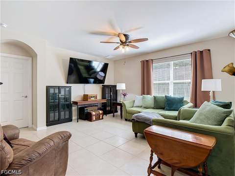 1246 NW 19th Ter, Cape Coral FL - photo 10 of 24
