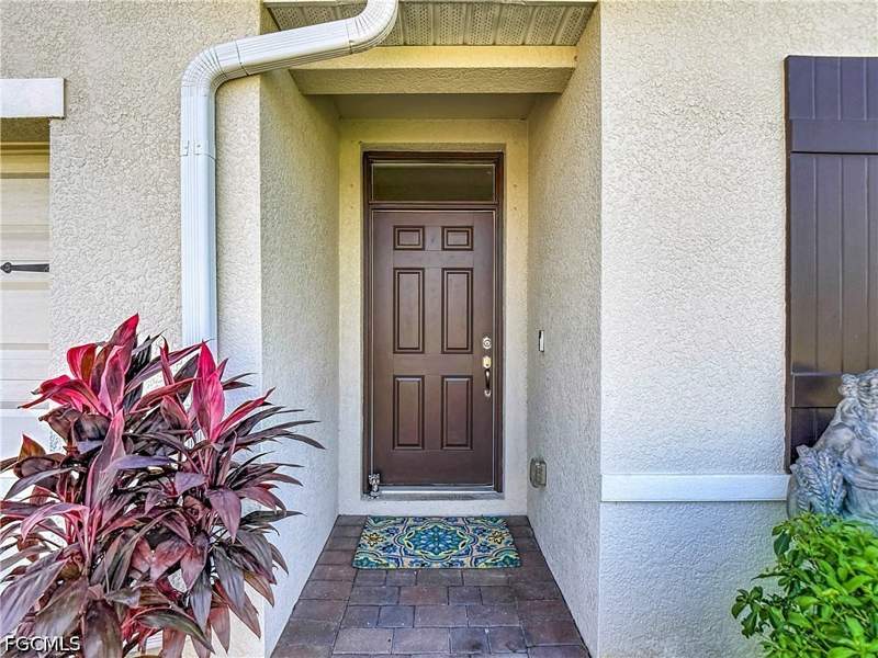 3 bedroom SingleFamilyResidence at 1246 NW 19th Ter, Cape Coral, Cape Coral — photo 3