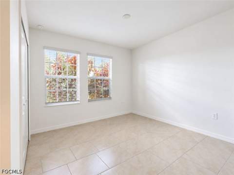 12421 Amber Waves Rd, Lehigh Acres FL - photo 7 of 43