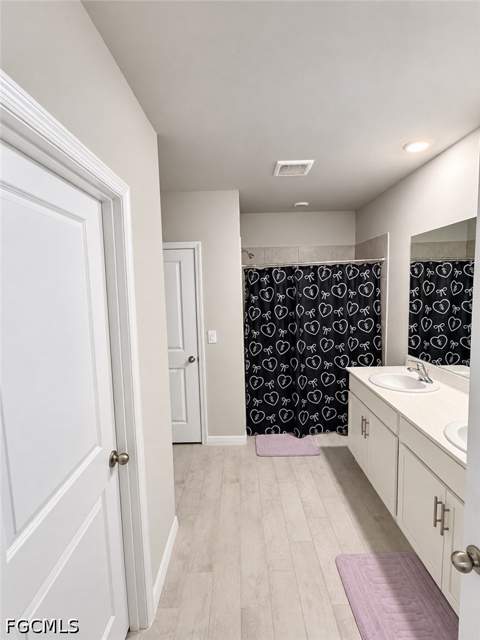 429 NE Juanita Pl, Cape Coral FL - photo 21 of 43