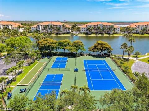 20021 Sanibel View Cir 201, Fort Myers FL - photo 8 of 49