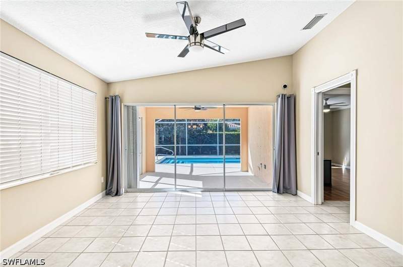 2 bedroom SingleFamilyResidence at 5821 Drummond Way, Island Walk, Naples — photo 3