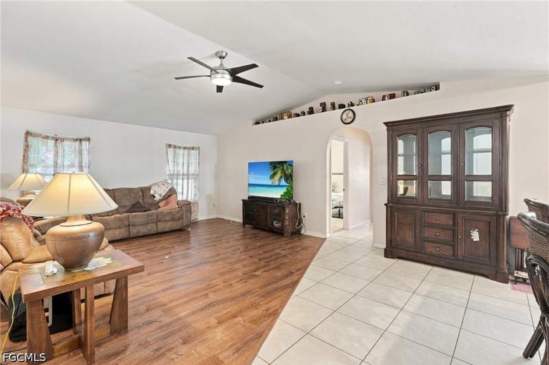 3 bedroom SingleFamilyResidence at 1312 SW 27th Ter, Cape Coral, Cape Coral — photo 3