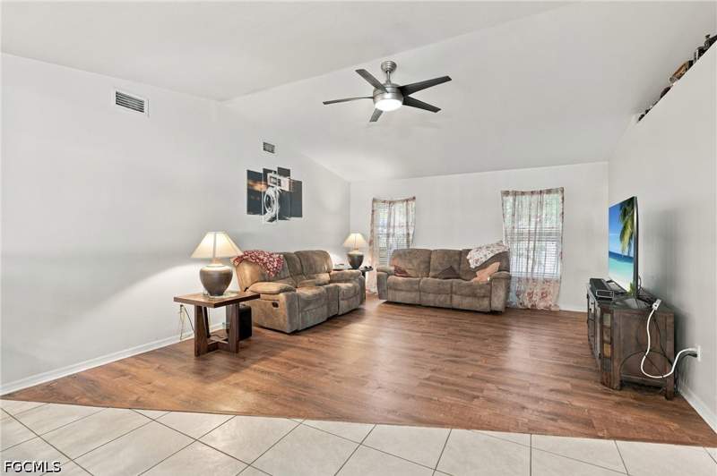 3 bedroom SingleFamilyResidence at 1312 SW 27th Ter, Cape Coral, Cape Coral — photo 4