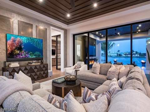 10030 Gulf Shore Dr, Naples FL - photo 10 of 40