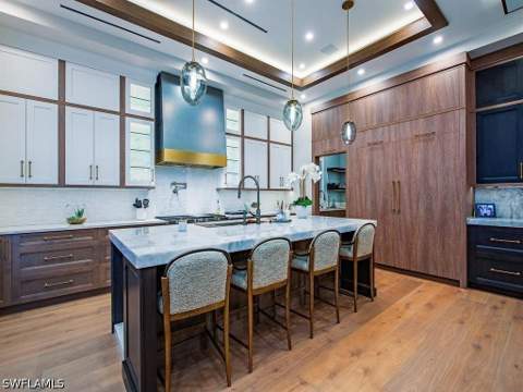 10030 Gulf Shore Dr, Naples FL - photo 6 of 40