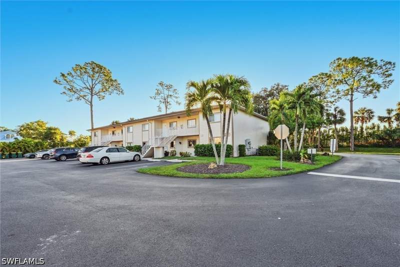 2 bedroom Condominium at 2395 Naples Trace Cir 4, Naples Trace, Naples — photo 2