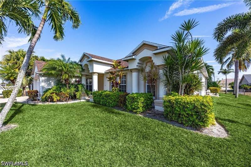 4 bedroom SingleFamilyResidence at 3327 SW 26th Ave, Cape Coral, Cape Coral — photo 4