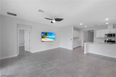 18315 Ridgeline Dr, Estero FL - photo 10 of 44