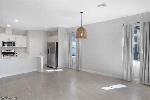 18315 Ridgeline Dr, Estero FL - photo 9 of 44