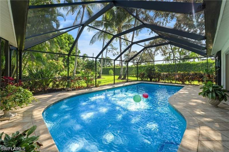 4 bedroom SingleFamilyResidence at 1929 Empress Ct, Imperial Golf Estates, Naples — photo 4