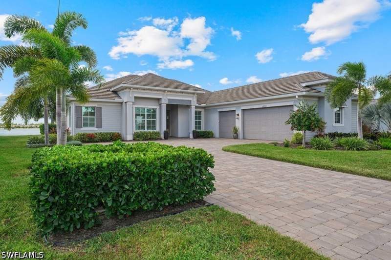 4 bedroom SingleFamilyResidence at 14316 Blue Bay Cir, Wildblue, Estero — photo 3