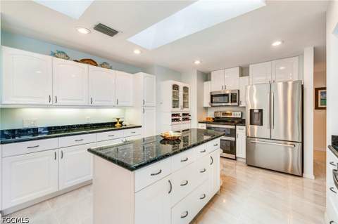 1721 SE 41st St, Cape Coral FL - photo 10 of 61
