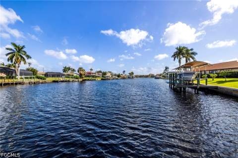 1721 SE 41st St, Cape Coral FL - photo 6 of 61