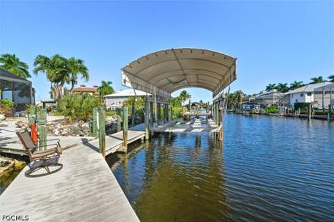 17911 Grey Heron Ct, Fort Myers Beach FL - photo 8 of 29