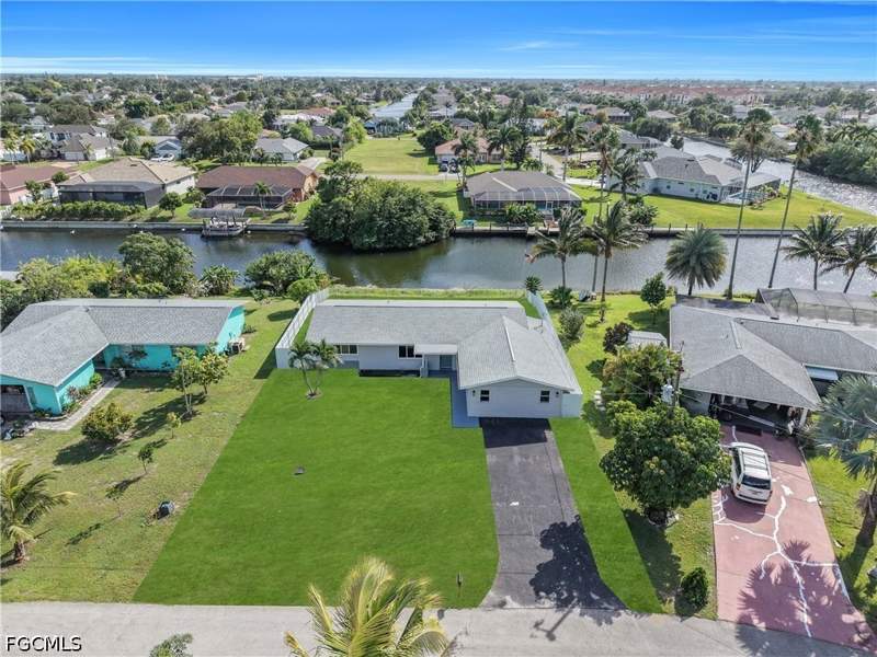 4 bedroom SingleFamilyResidence at 1206 NE 4th Ter, Cape Coral, Cape Coral — photo 3