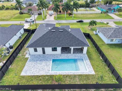2005 SW 2nd St, Cape Coral FL - photo 6 of 42